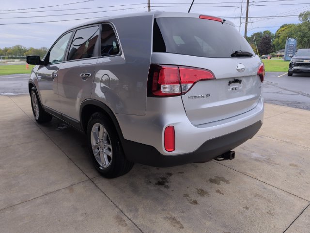 Used 2015 Kia Sorento LX FWD image 5
