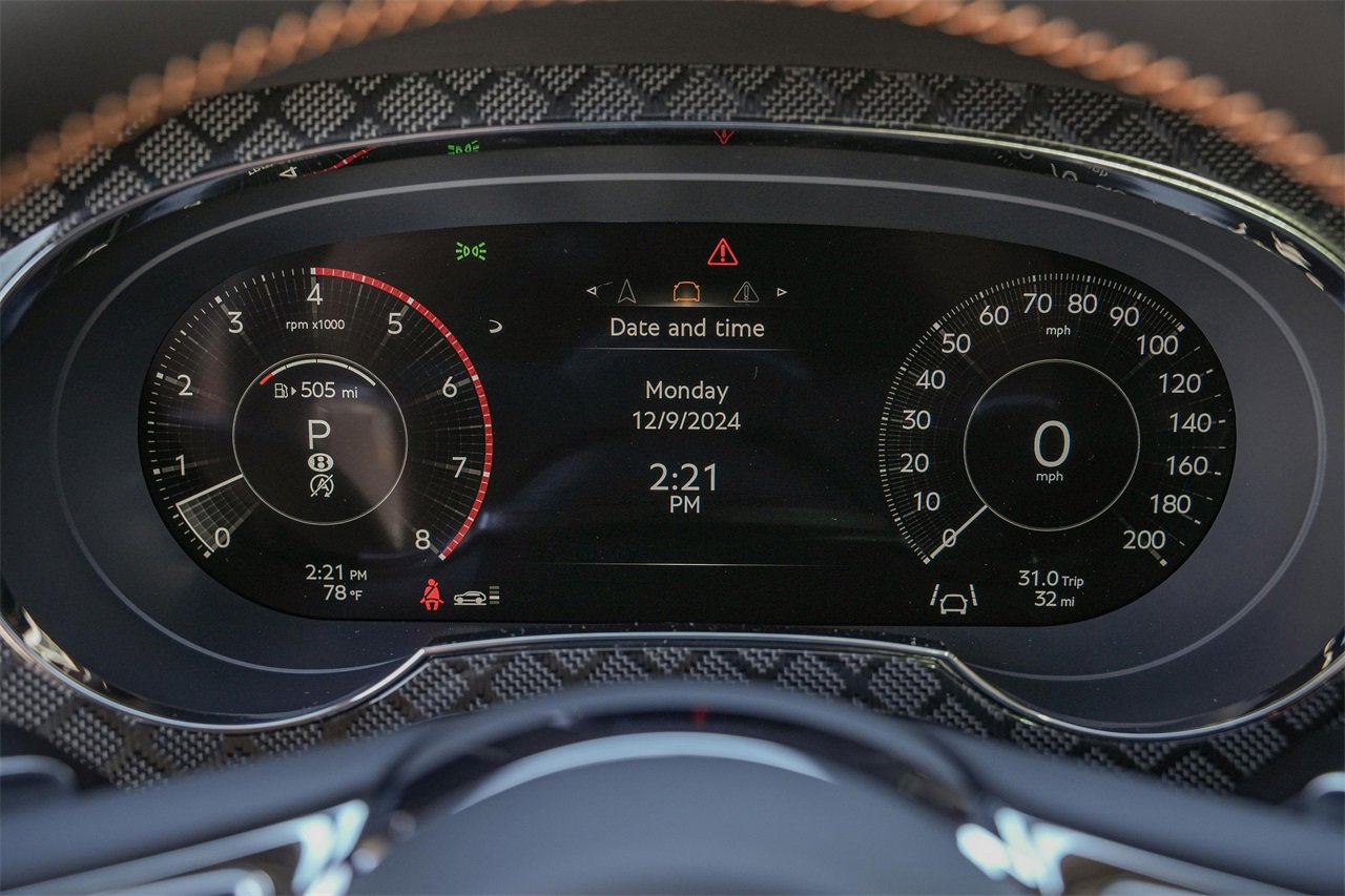 New 2025 Bentley Bentayga image 25