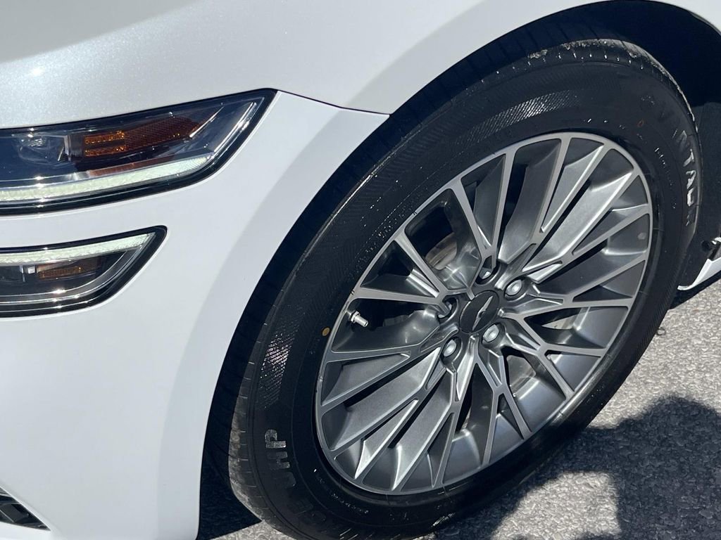 Used 2023 Genesis G80 2.5T image 7