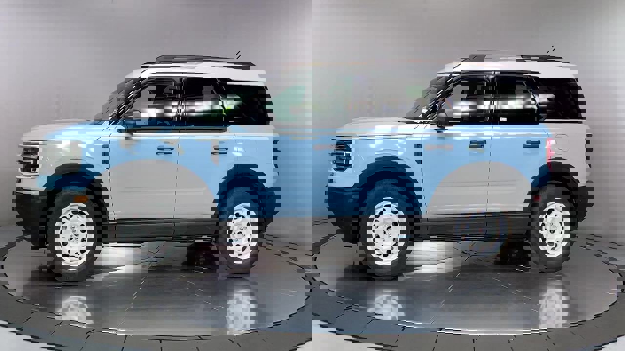 New 2025 Ford Bronco Sport Heritage w/ Convenience Package image 5