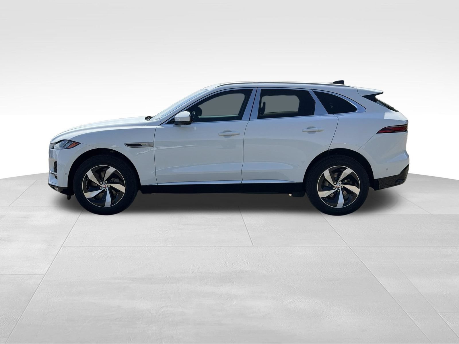 Used 2021 Jaguar F-PACE S AWD/4WD image 5