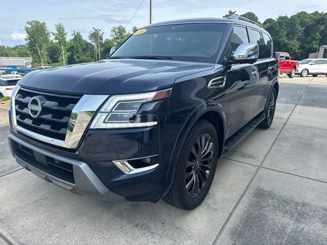 Used 2024 Nissan Armada Platinum w/ Captain's Chairs Package RWD image 3