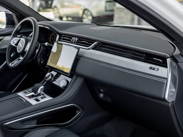 New 2026 Jaguar F-PACE R-Dynamic S AWD/4WD image 29