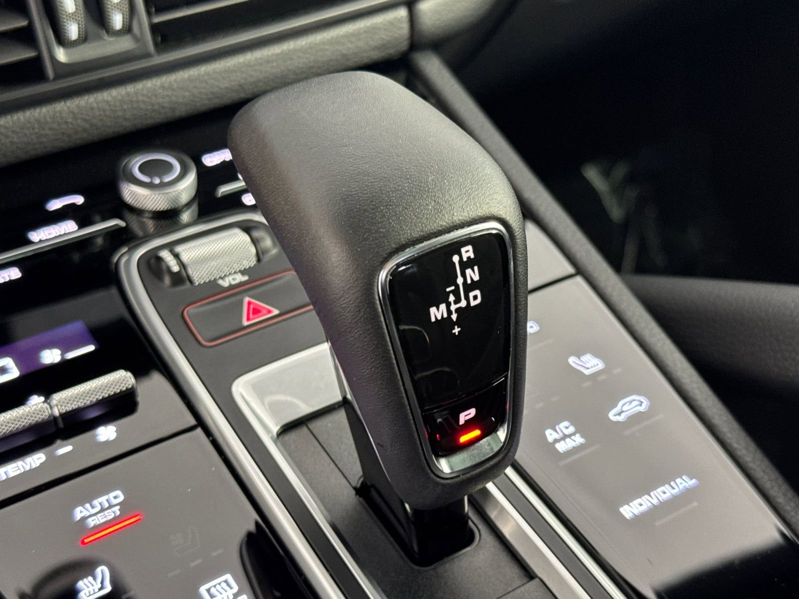 Certified 2023 Porsche Cayenne image 26