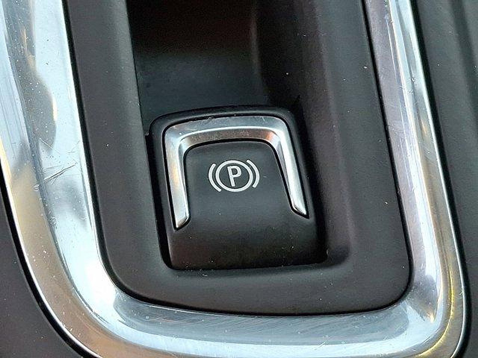 Used 2022 Chevrolet Equinox LT image 25