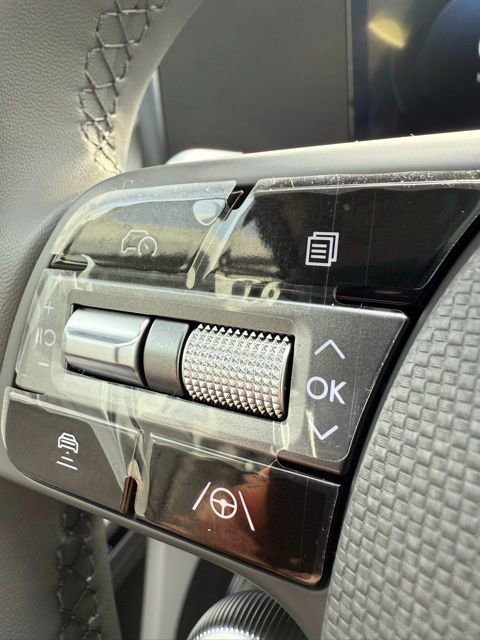 Used 2025 Hyundai Ioniq 5 Limited image 35