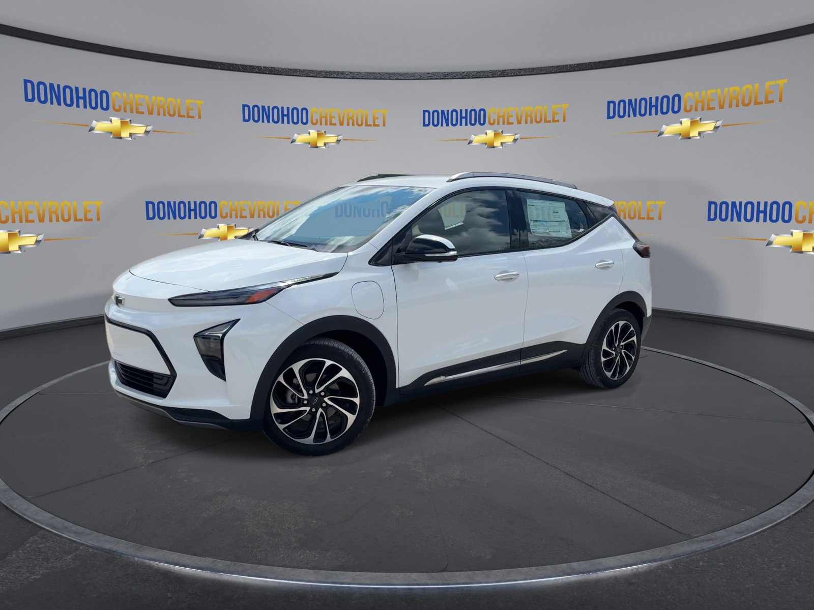 Used 2022 Chevrolet Bolt EUV Premier FWD image 7