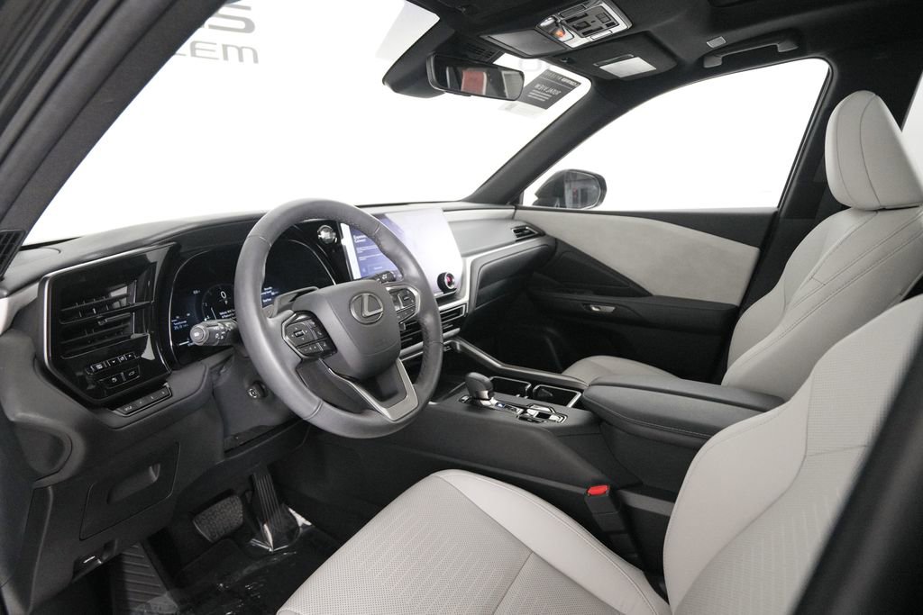 Certified 2024 Lexus TX 350 FWD w/ Captains Chair Package image 10