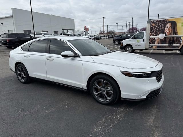 Used 2025 Honda Accord EX-L image 6