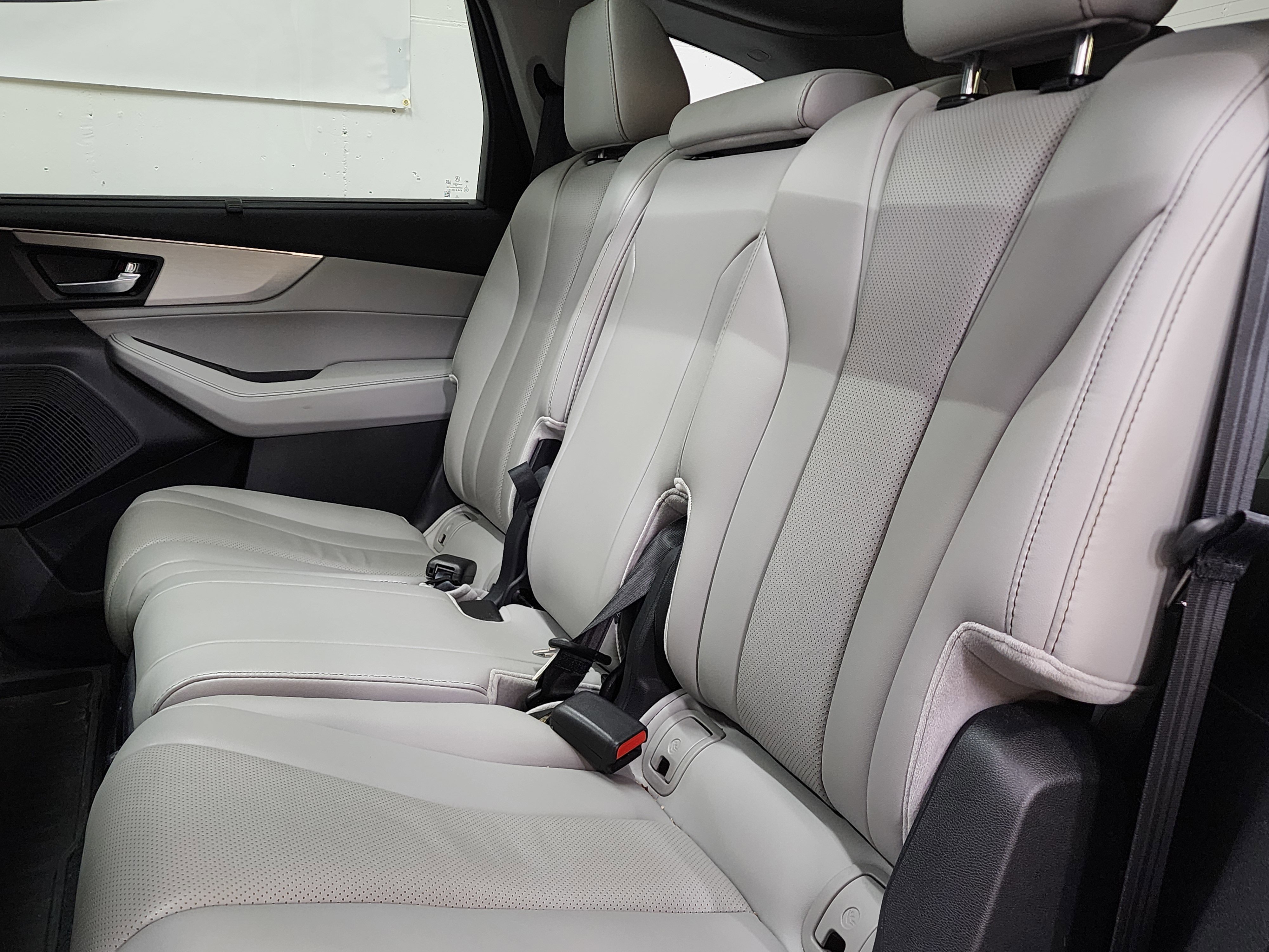 Used 2024 Acura MDX SH-AWD w/ Technology Package image 17