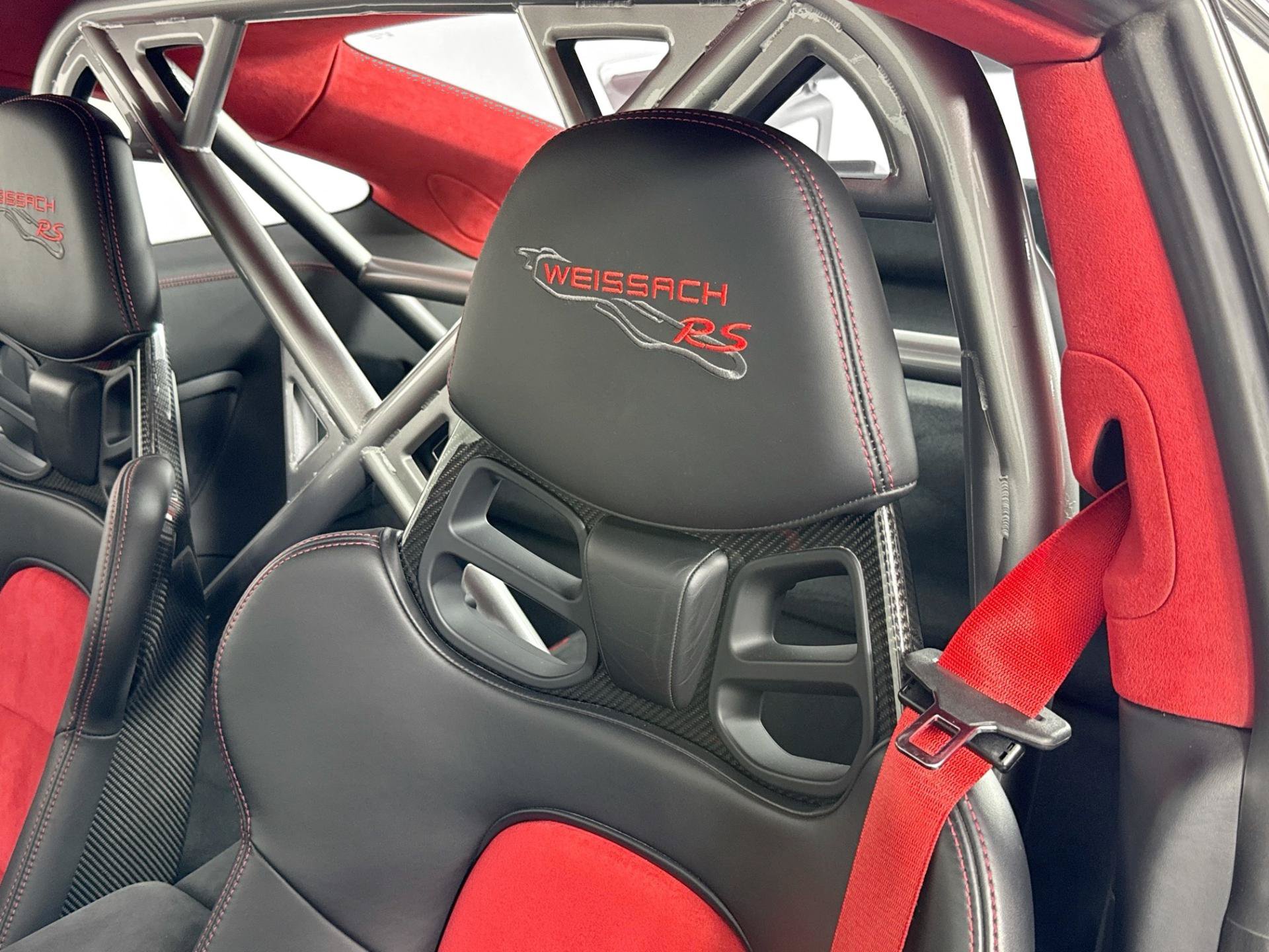 Used 2018 Porsche 911 GT2 RS RWD image 46