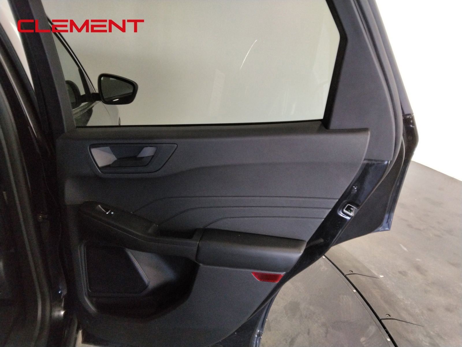 Used 2024 Ford Escape Active w/ Cold Weather Package FWD image 36