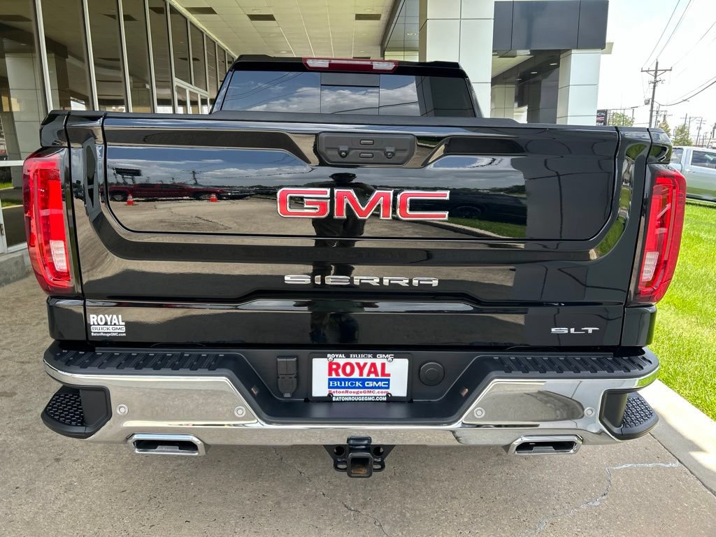 Used 2026 GMC Sierra 1500 SLT AWD/4WD image 6