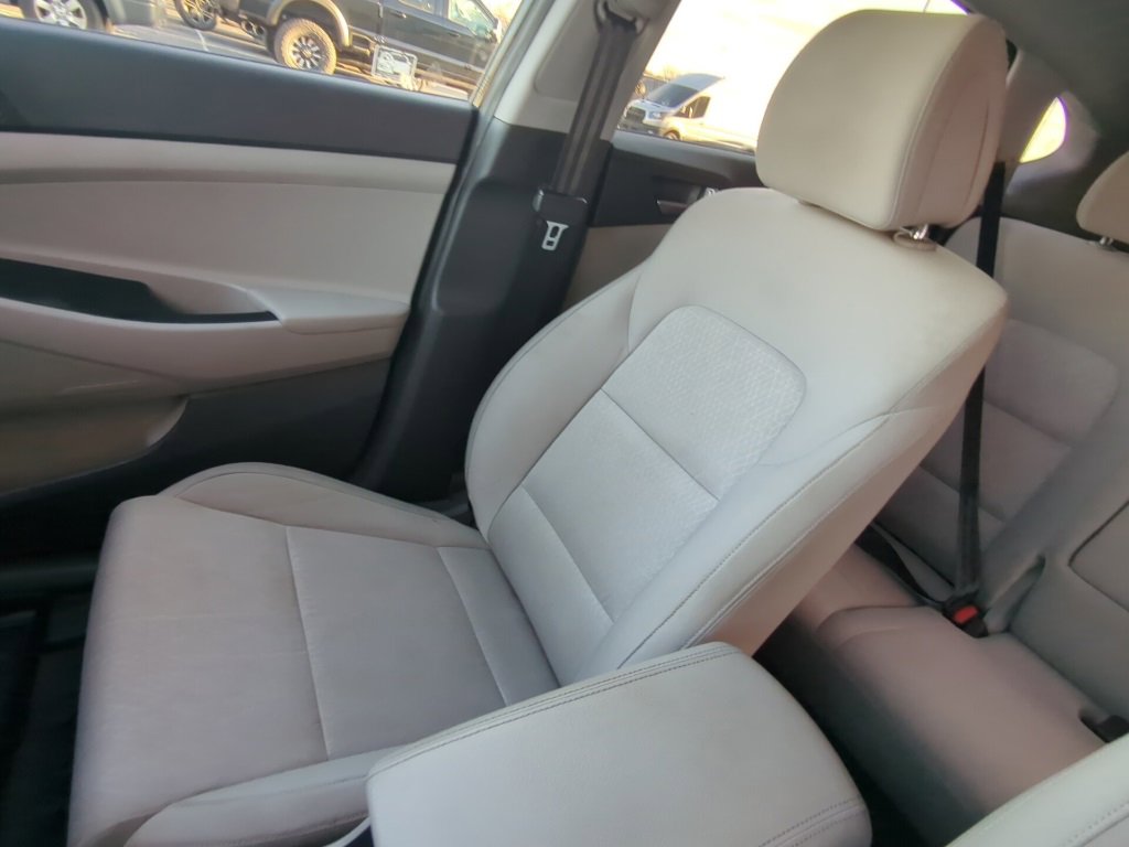 Used 2016 Hyundai Tucson SE w/ Option Group 02 image 15