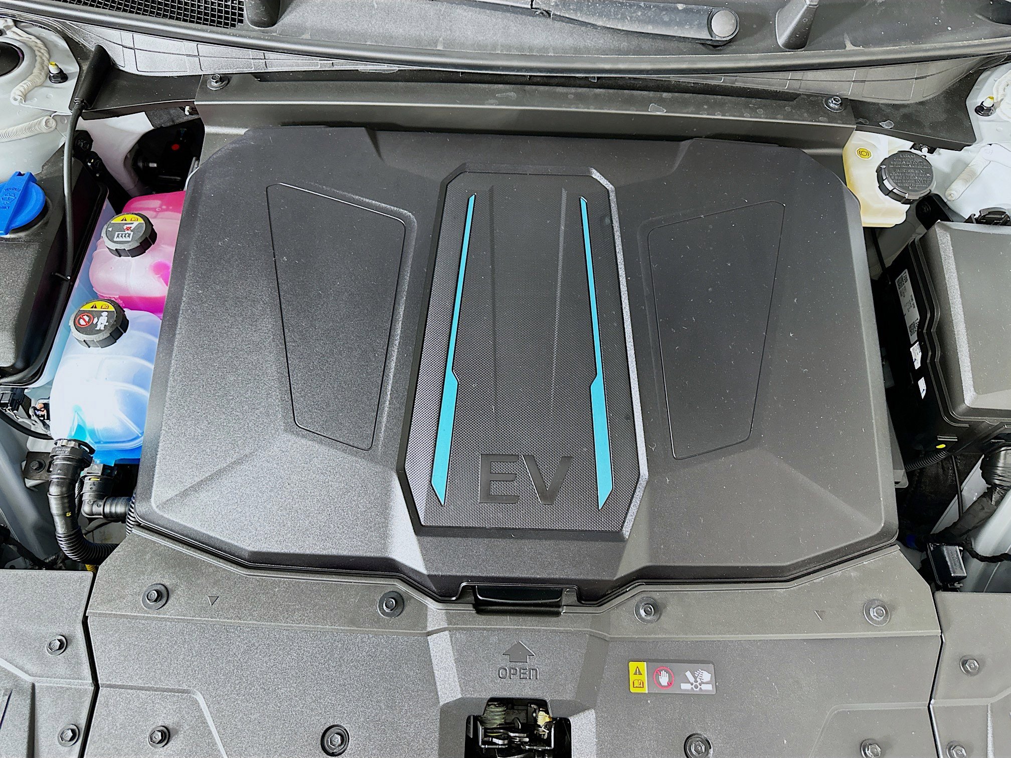 Used 2024 Hyundai Ioniq 5 SEL RWD image 33