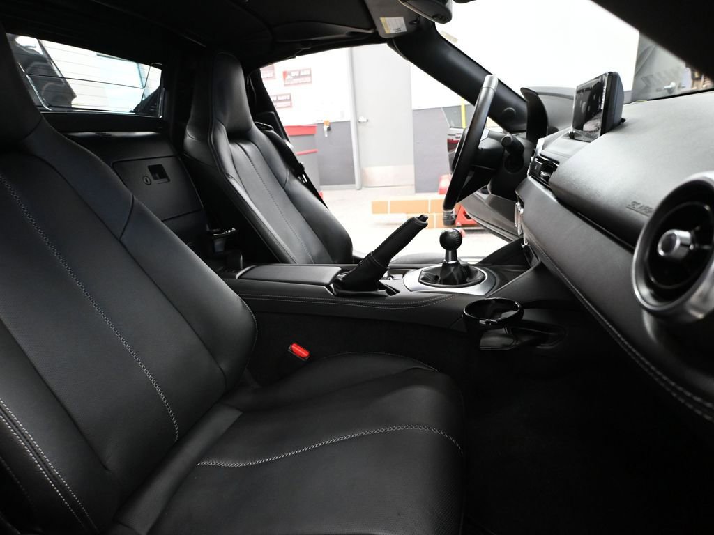 Used 2024 MAZDA MX-5 Miata RF Grand Touring w/ Weather Package image 41