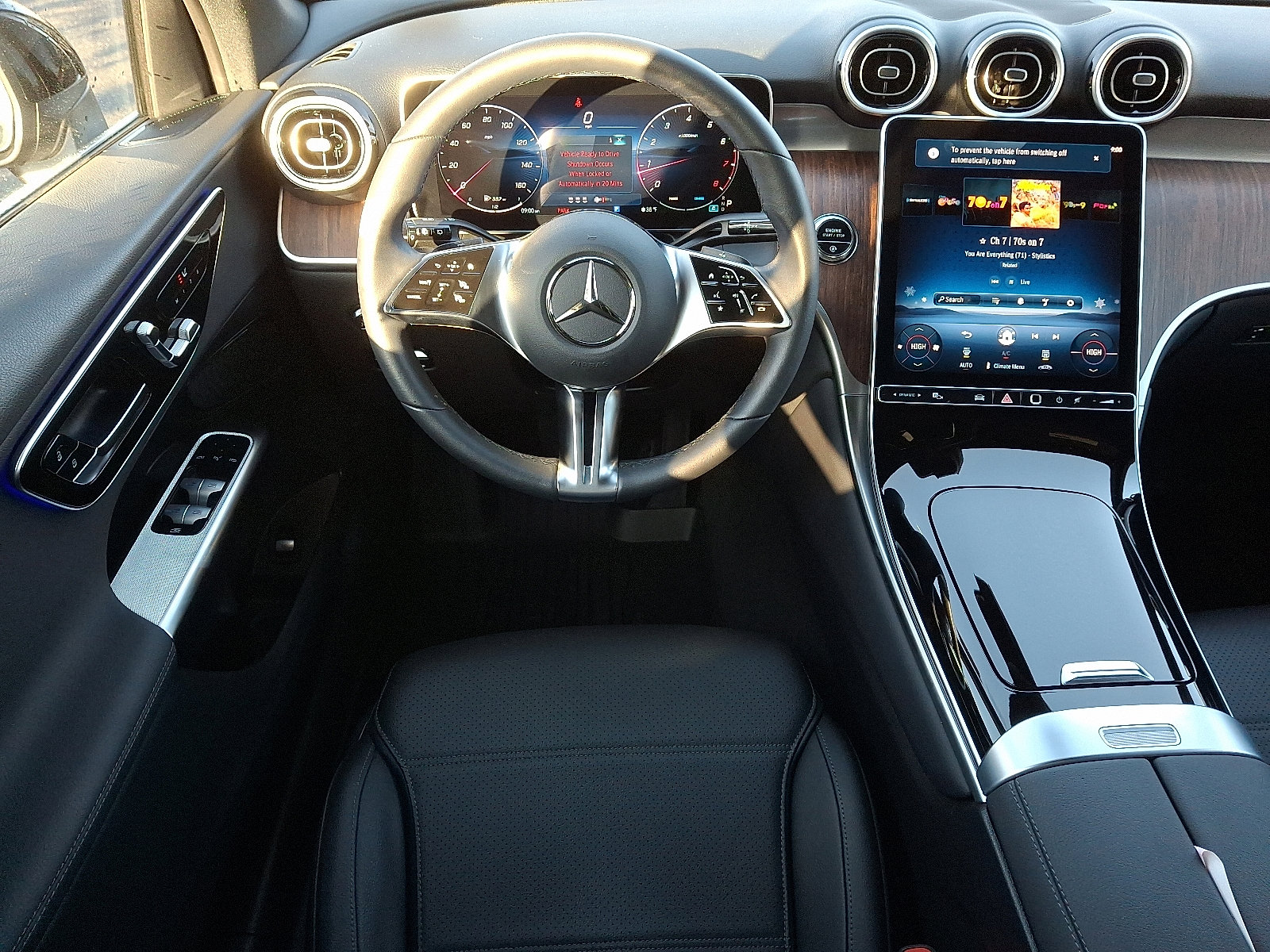 Certified 2025 Mercedes-Benz GLC 300 4MATIC image 11