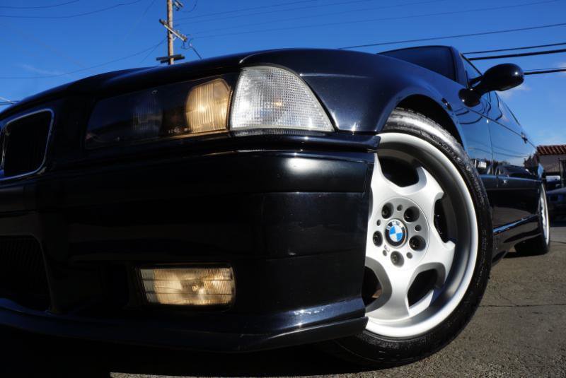 Used 1995 BMW M3 Coupe image 26