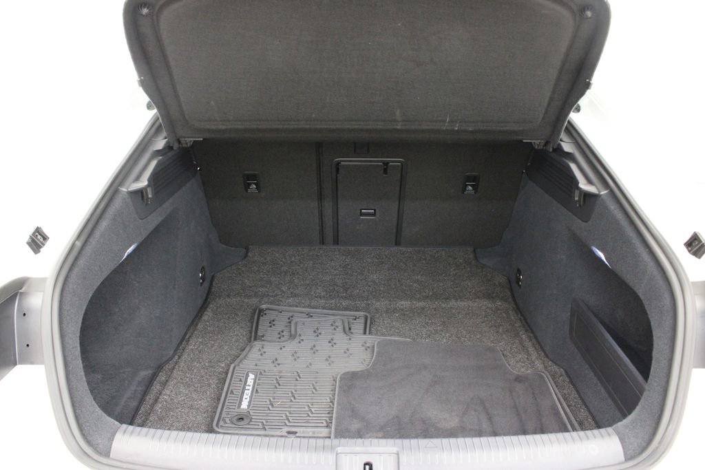Certified 2023 Volkswagen Arteon SEL image 30