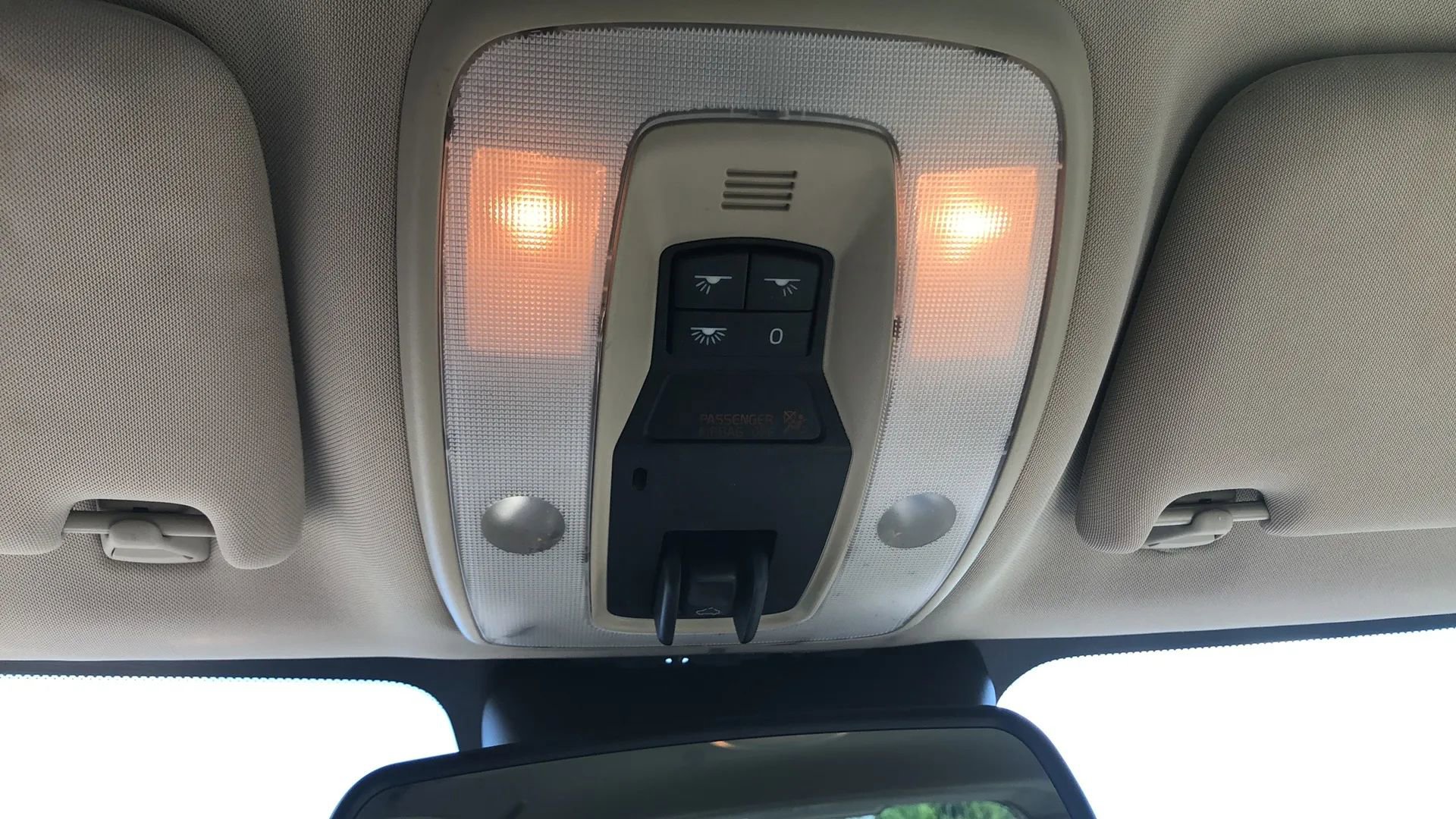 Used 2012 Volvo XC70 3.2 image 27