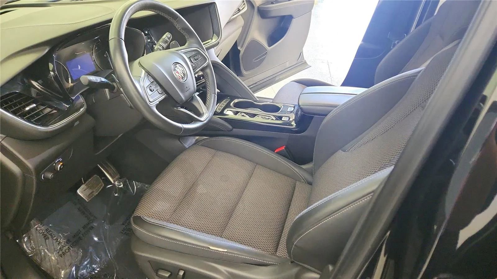 Used 2023 Buick Envision Preferred w/ Sport Touring Package image 21