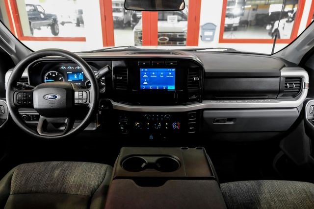 Used 2024 Ford F250 XLT image 15