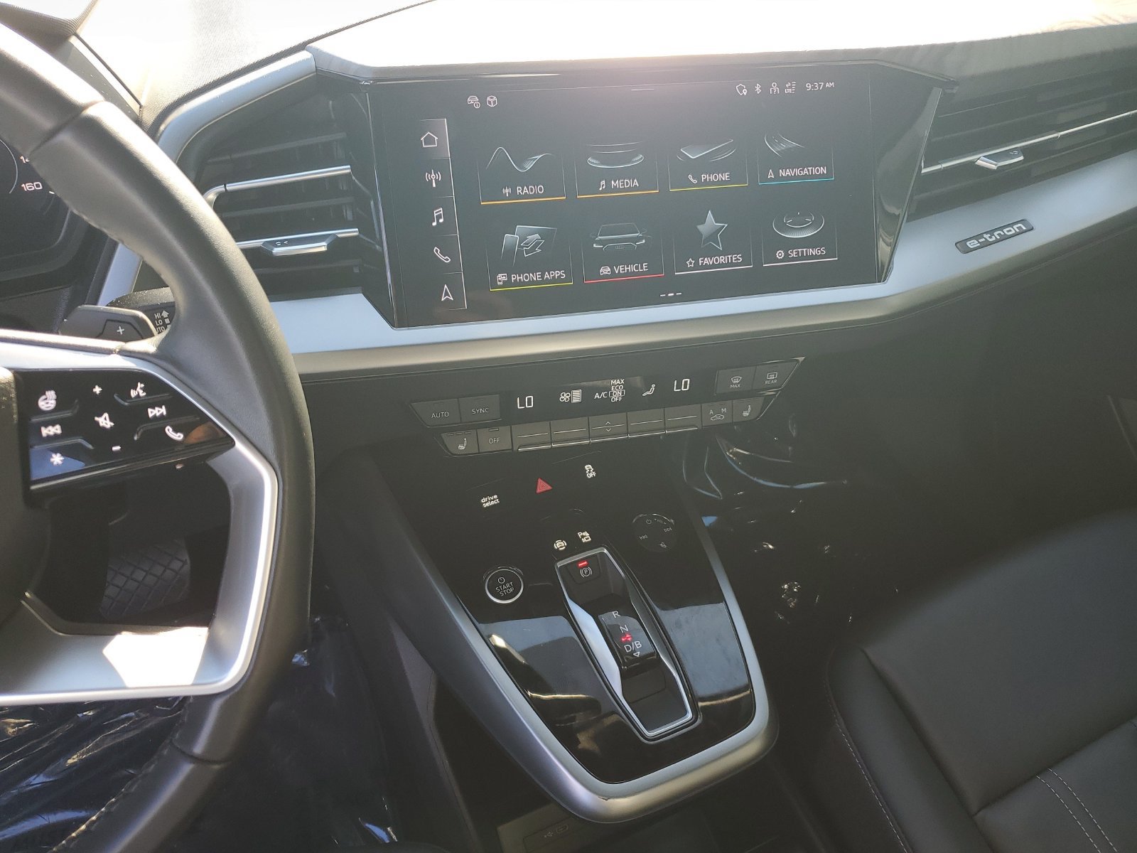 Used 2024 Audi Q4 e-tron Prestige AWD/4WD image 24