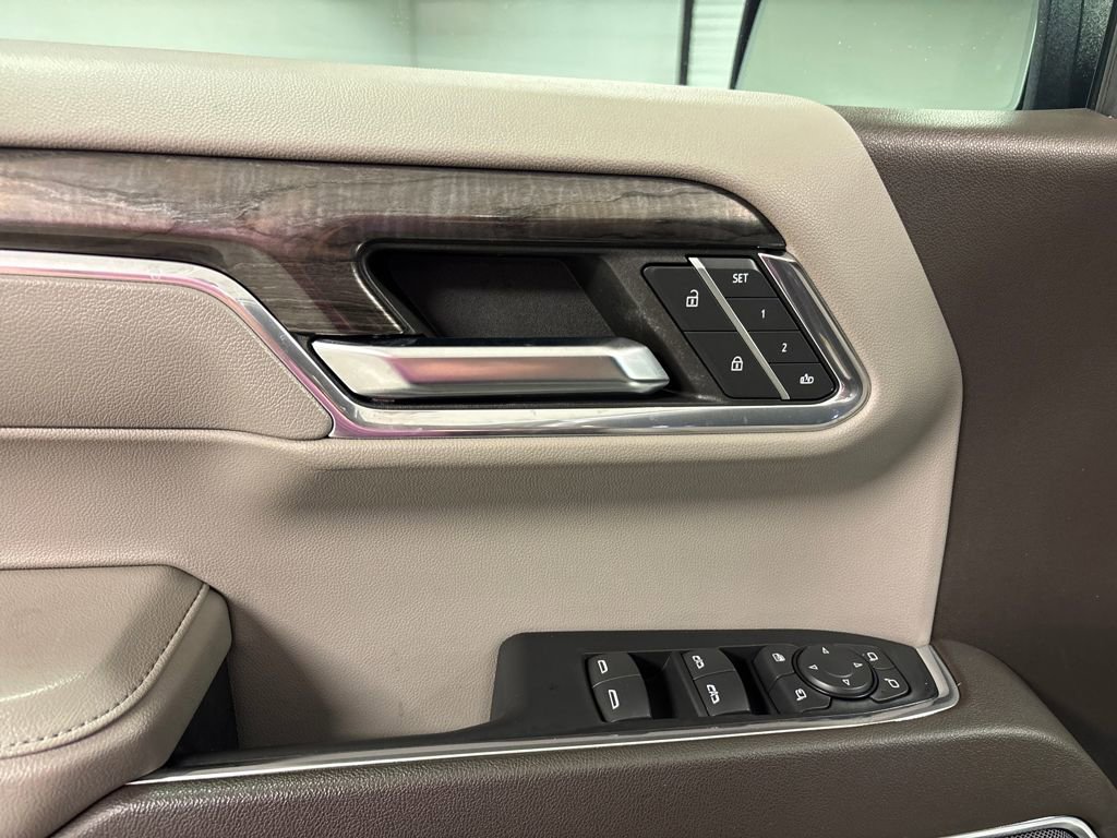 Certified 2024 Chevrolet Silverado 1500 LTZ image 26