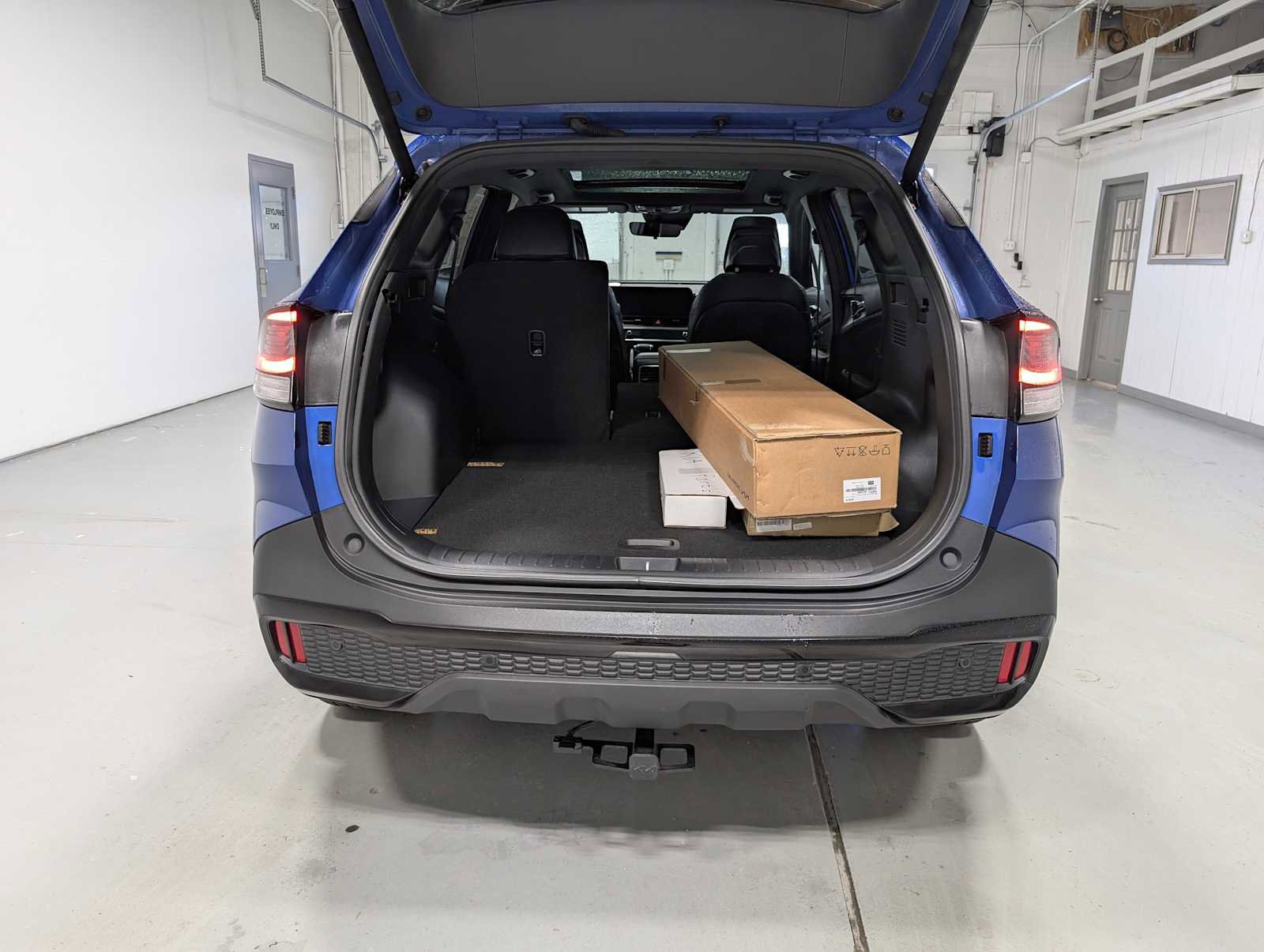 Used 2025 Kia Sportage X-Line w/ Premium Package image 43