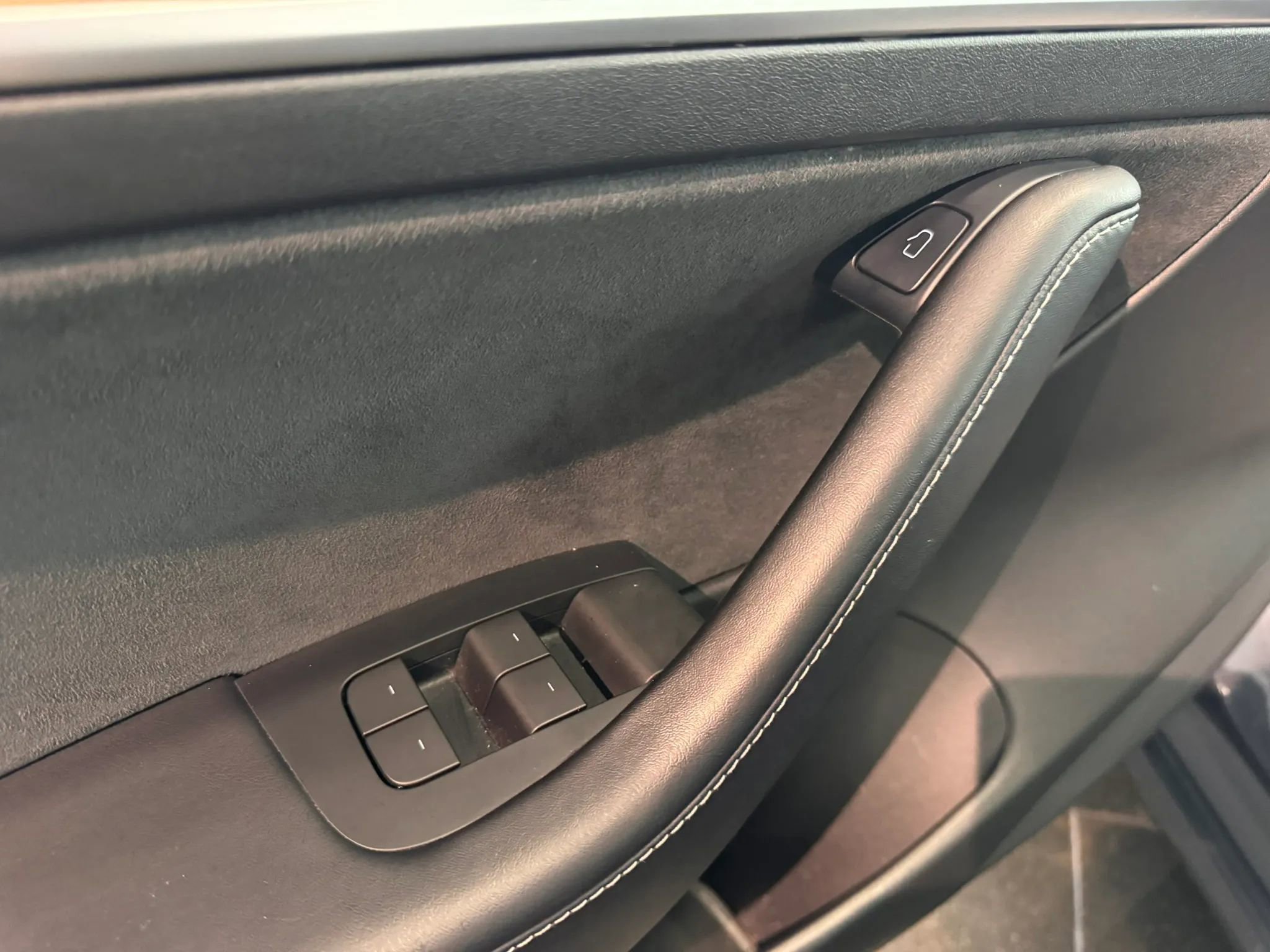 Used 2021 Tesla Model 3 Long Range image 23