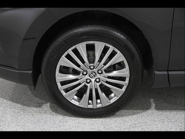 Used 2022 Toyota Venza Limited AWD/4WD image 23
