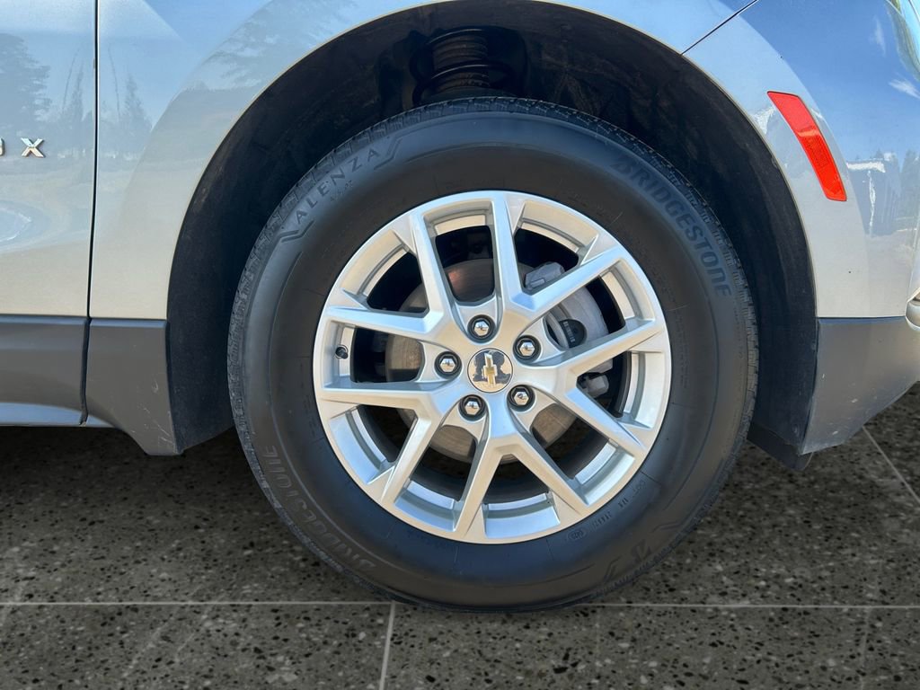 Used 2023 Chevrolet Equinox LT image 9