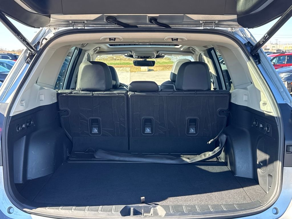 Used 2022 Subaru Forester Touring w/ Popular Package #2 image 12