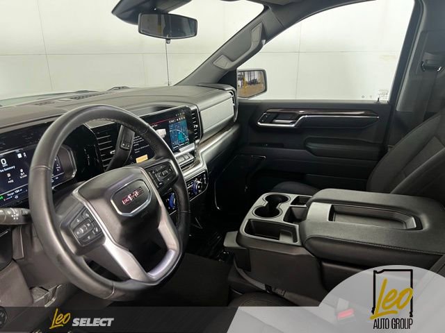 Used 2023 GMC Sierra 1500 Elevation image 10