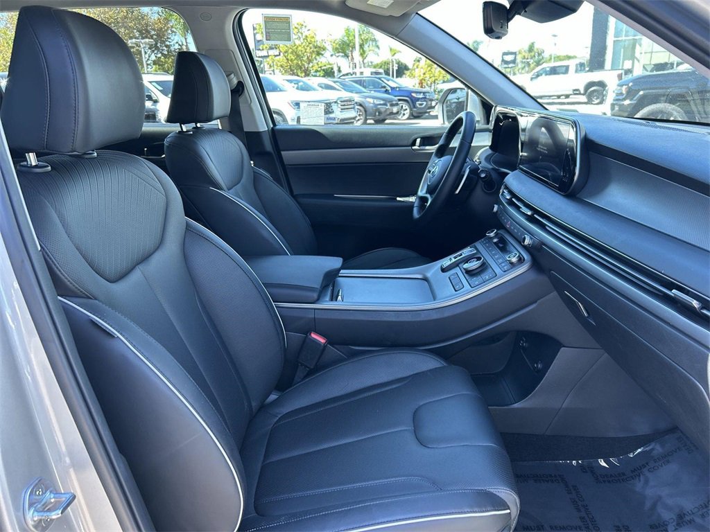 Used 2023 Hyundai Palisade SEL w/ Cargo Package image 32