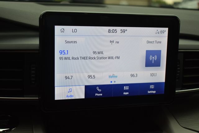 Used 2024 Ford Explorer XLT w/ Equipment Group 202A AWD/4WD image 29