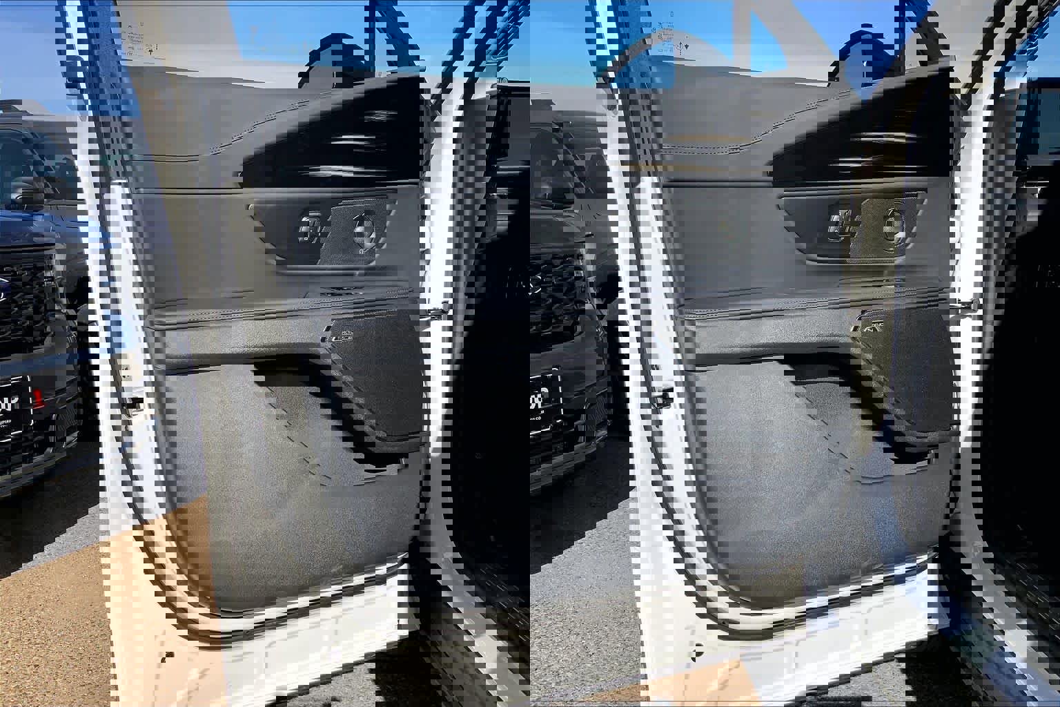 New 2026 Lincoln Nautilus Premier w/ Equipment Group 102A image 10