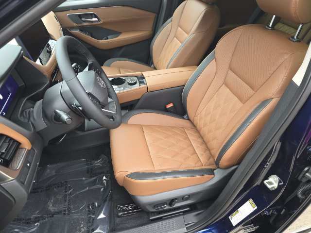 New 2026 Nissan Rogue Platinum AWD/4WD image 15