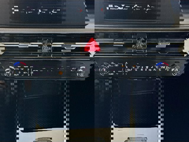 New 2026 Kia Niro LX image 16