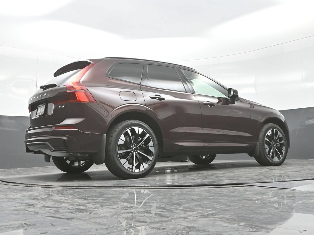 New 2026 Volvo XC60 T8 Plus w/ Climate Package AWD/4WD image 25