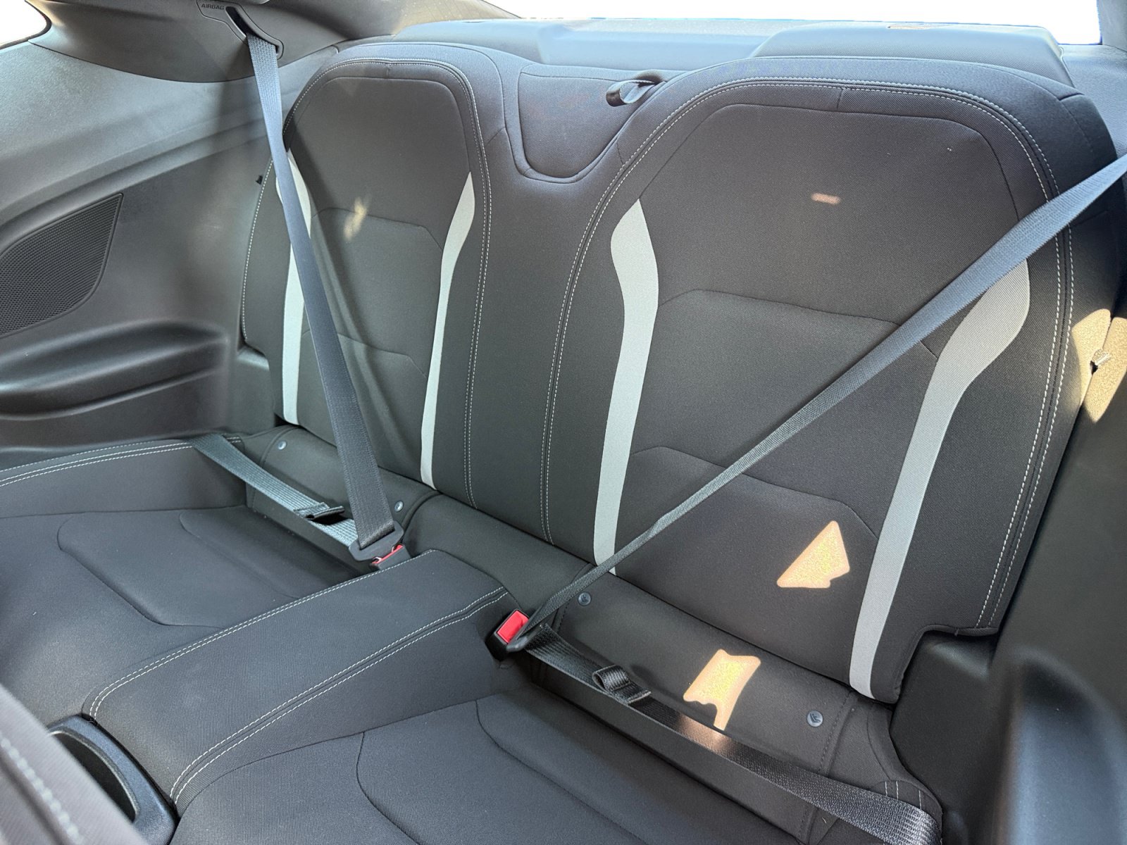 Used 2018 Chevrolet Camaro SS RWD image 16