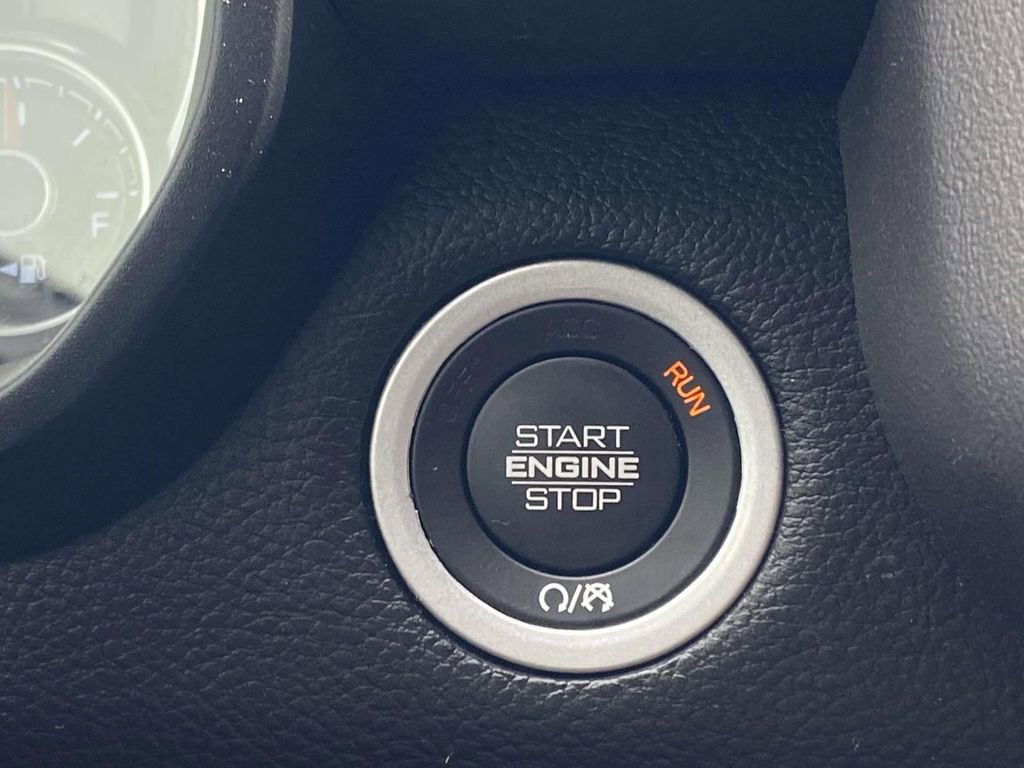 Used 2023 RAM 1500 Laramie image 29