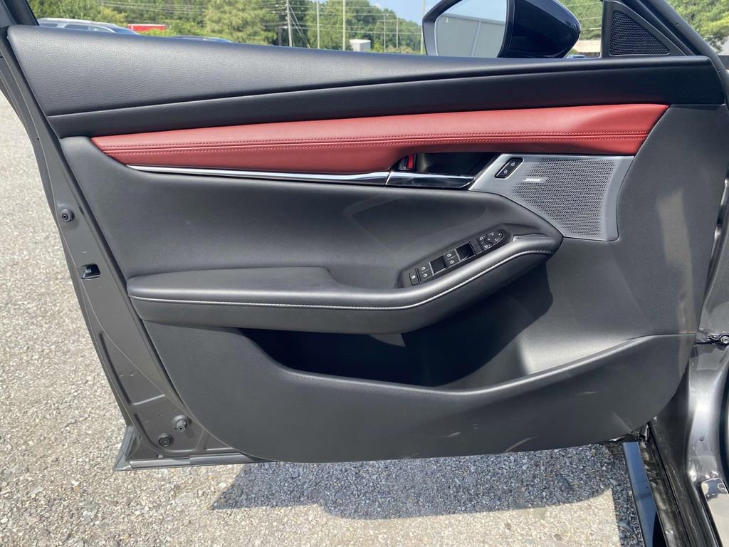 New 2024 MAZDA MAZDA3 Hatchback w/ Appearance Package image 11