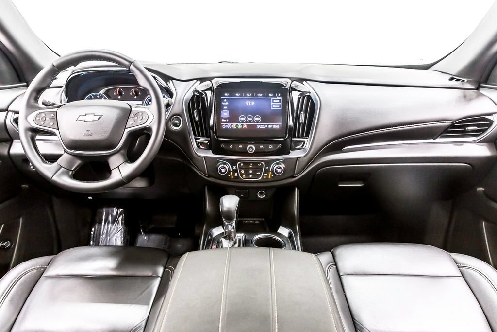 Used 2023 Chevrolet Traverse LT w/ LPO, Floor Liner Package AWD/4WD image 17