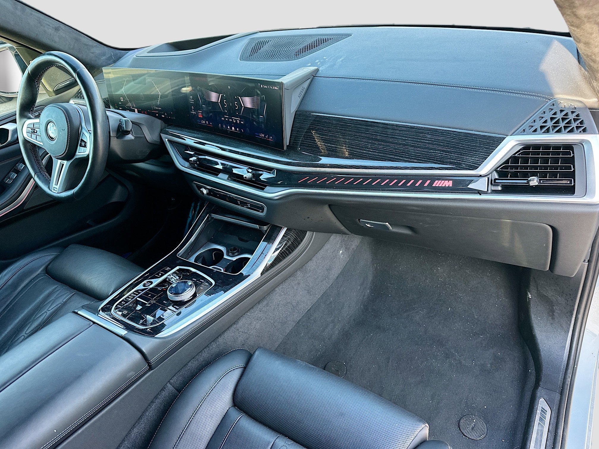New 2025 BMW X7 M60i w/ Executive Package AWD/4WD image 35