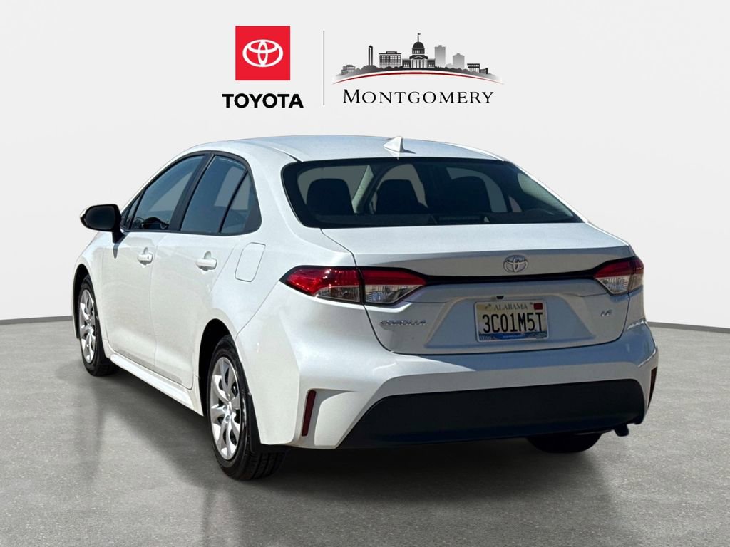 Used 2025 Toyota Corolla LE image 5