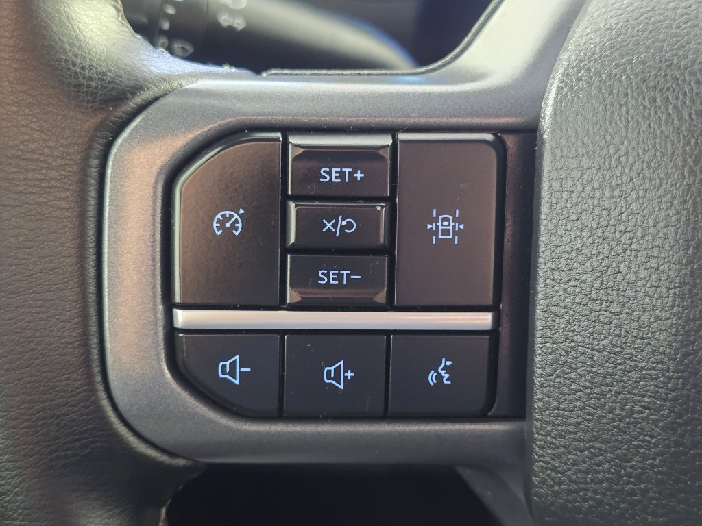 Used 2025 Ford F150 XLT w/ Equipment Group 301A Standard AWD/4WD image 39