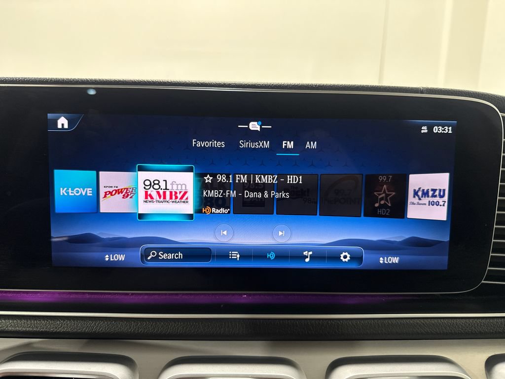 Used 2026 Mercedes-Benz GLS 450 4MATIC image 3