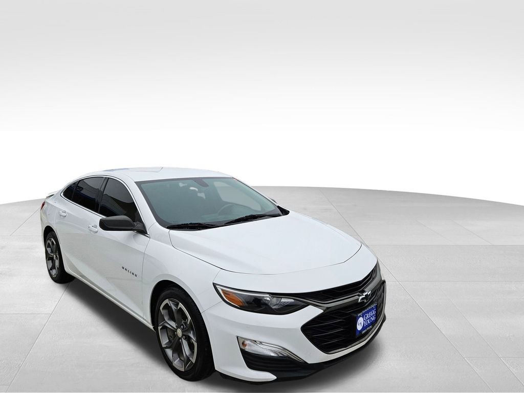 Used 2019 Chevrolet Malibu RS w/ LPO, Convenience Package 1 image 4