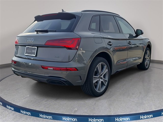 Certified 2025 Audi Q5 2.0T Premium w/ Convenience Plus Package image 6